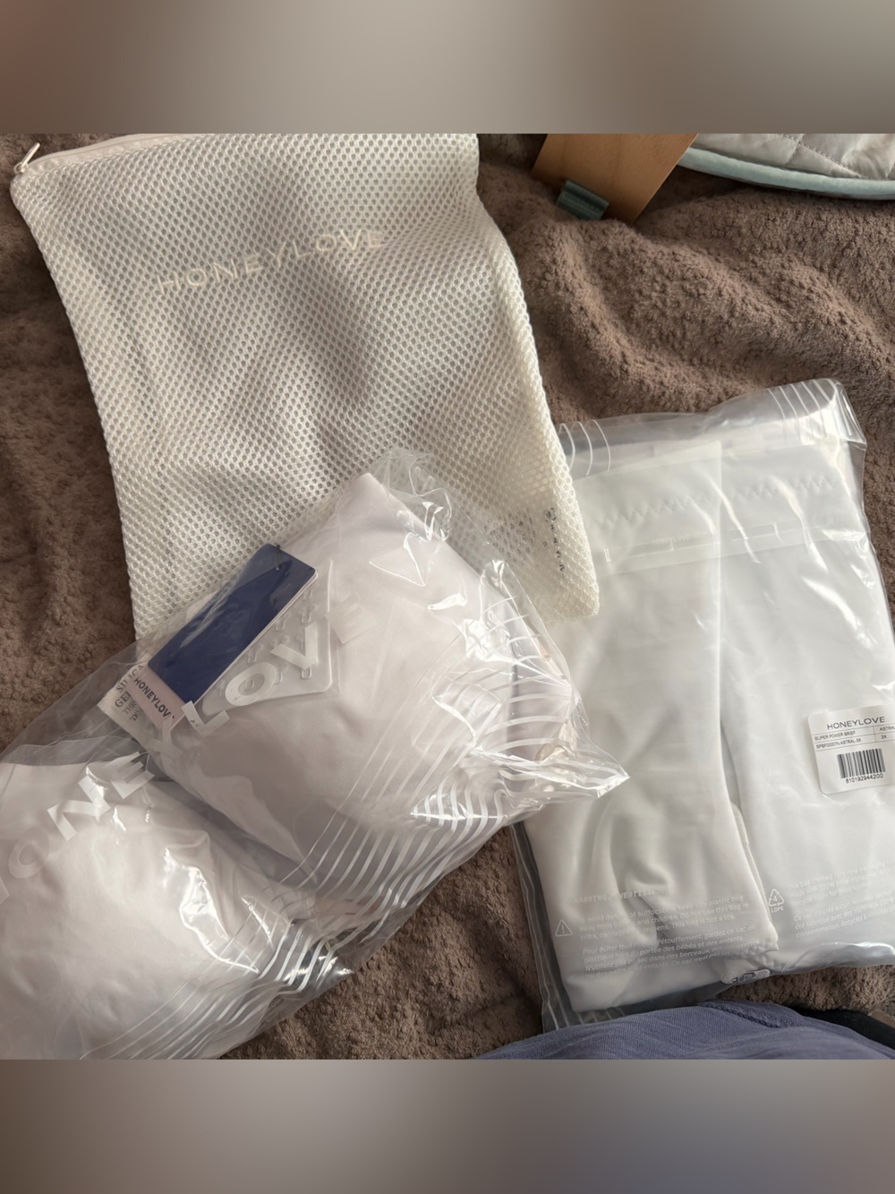 Honeylove White Superpower Short Shapewear and Crossover Bra Set